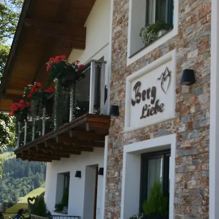 Haus Bergliebe דירה